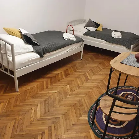 Apartament Moti